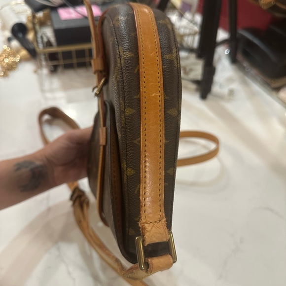 Louis Vuitton monogram GM Chantilly - Picture 5 of 10